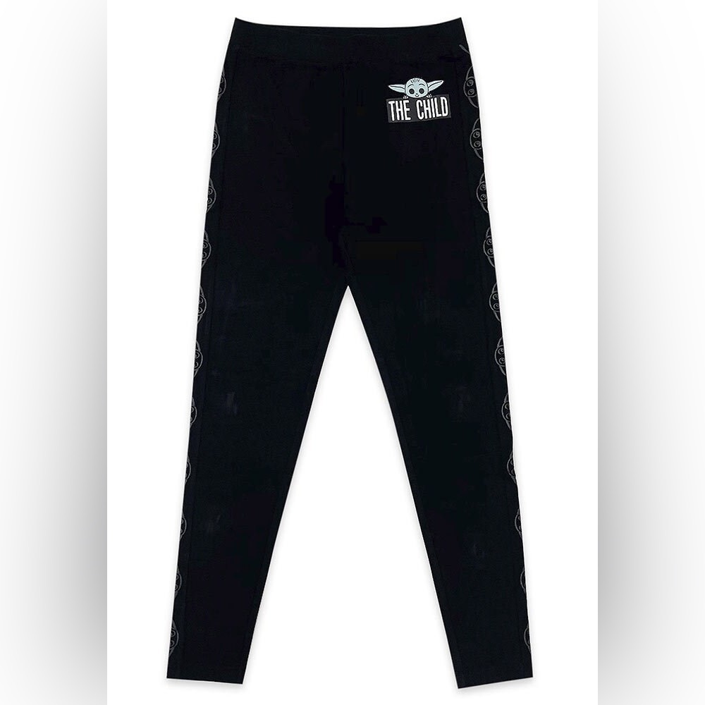 Star Wars Black Leggings with The Child Graphic Mandalorian Leg Graphic Size M